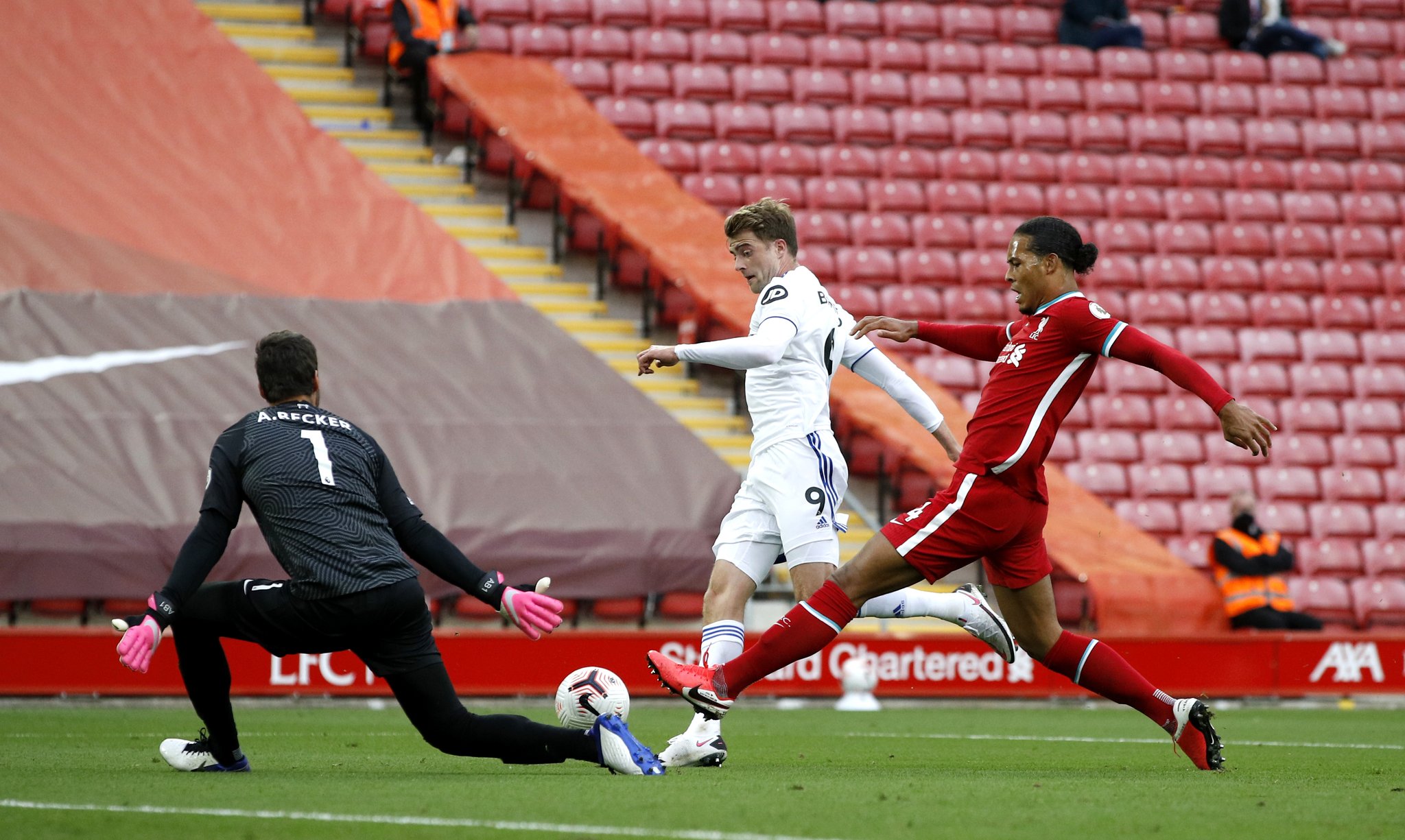 在比赛中展 在比赛中展